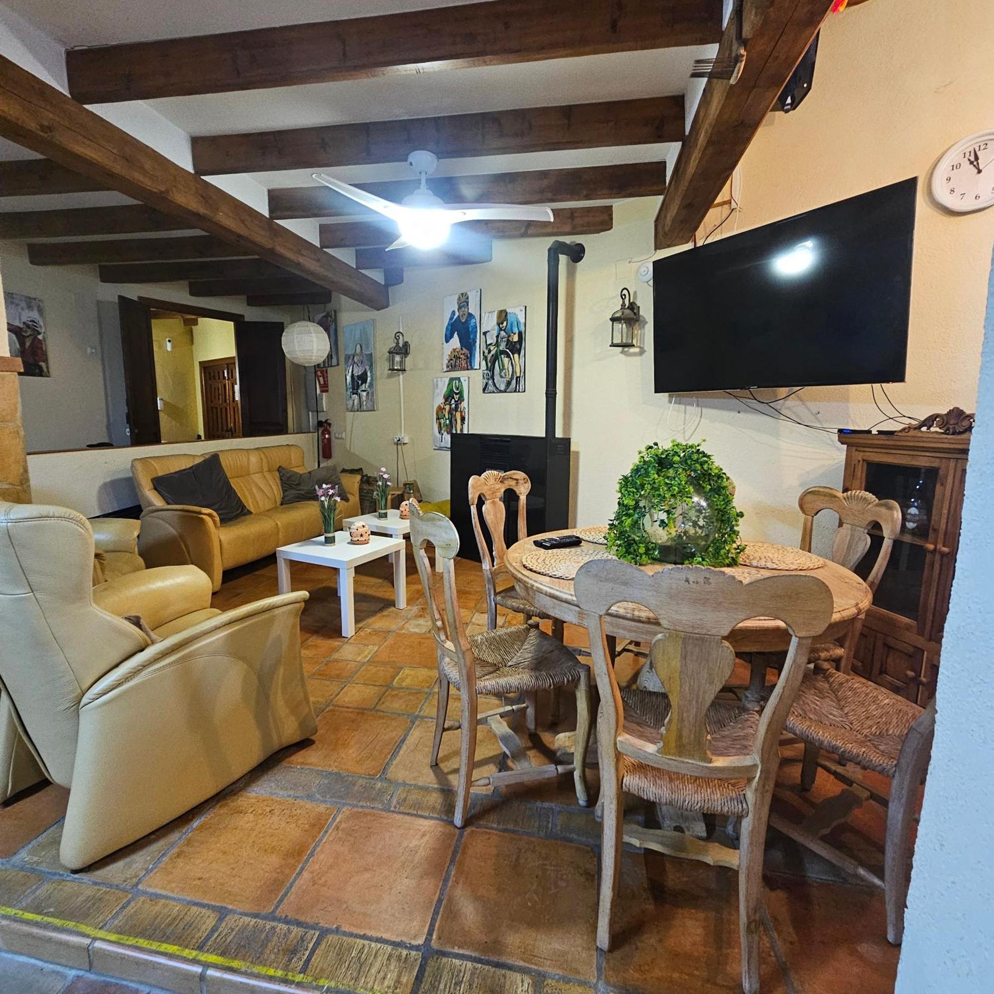 Meta Volante Guest House Sagra ภายนอก รูปภาพ